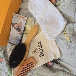 100% Boar Bristle Hair Brush, Wooden Comb, Travel Bag and Spa Headband Set